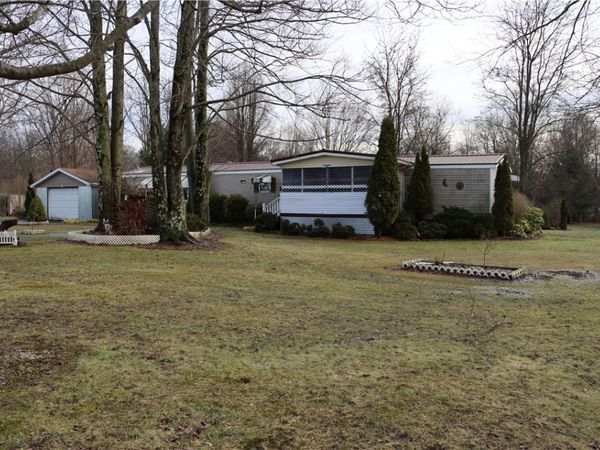 2495 Leach Rd, Linesville, PA 16424