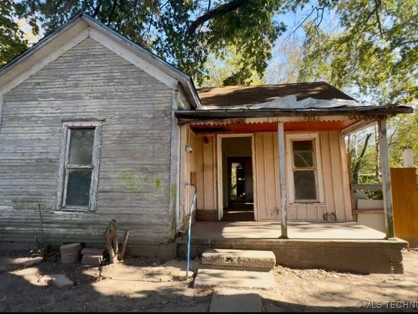 622 S B Street, Muskogee, OK 74403
