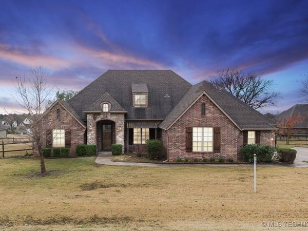 6724 E 87th Street North, Owasso, OK 74055