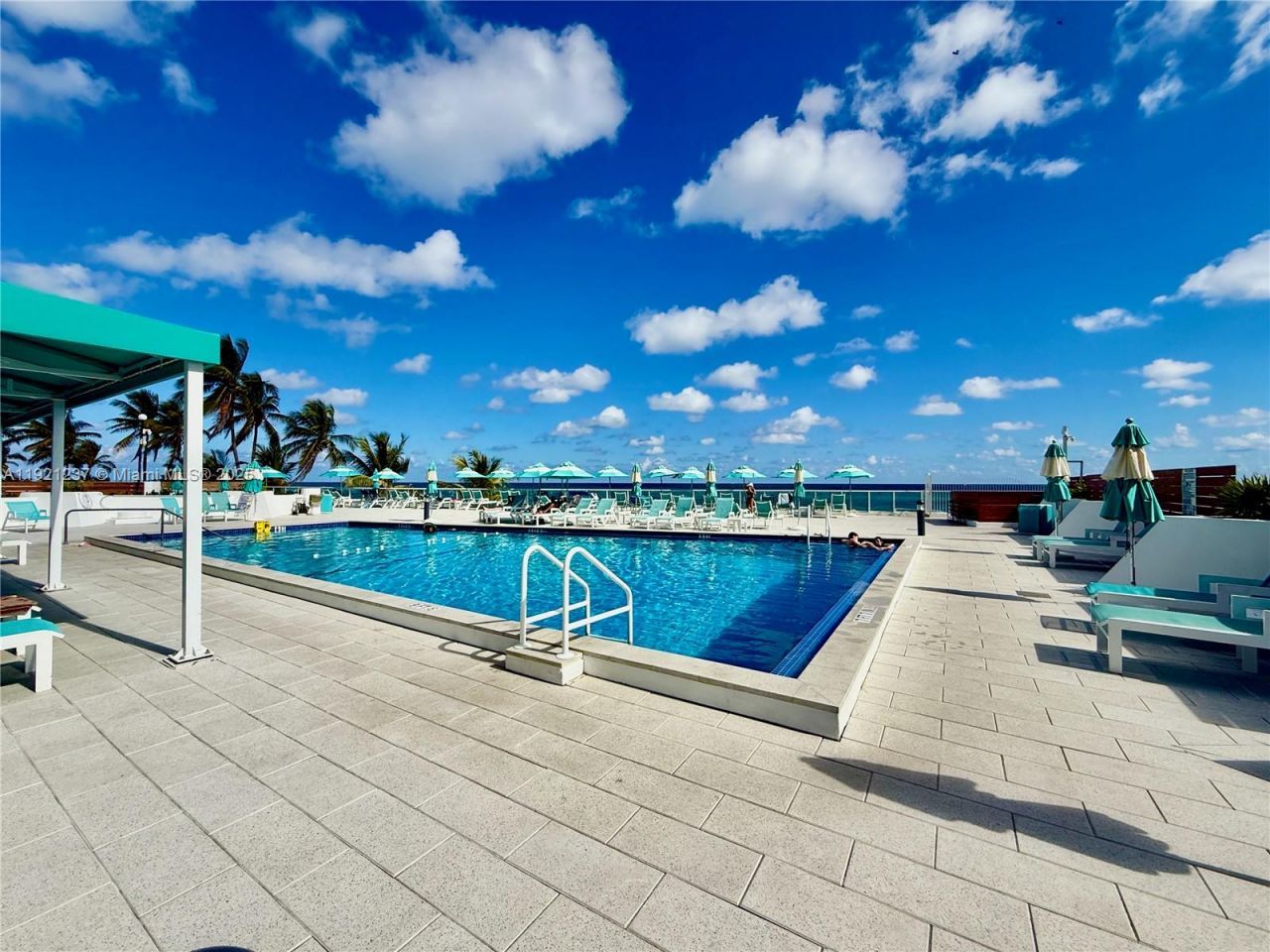 3140 S Ocean Dr, Unit 512, Hallandale Beach, FL 33009 Photo