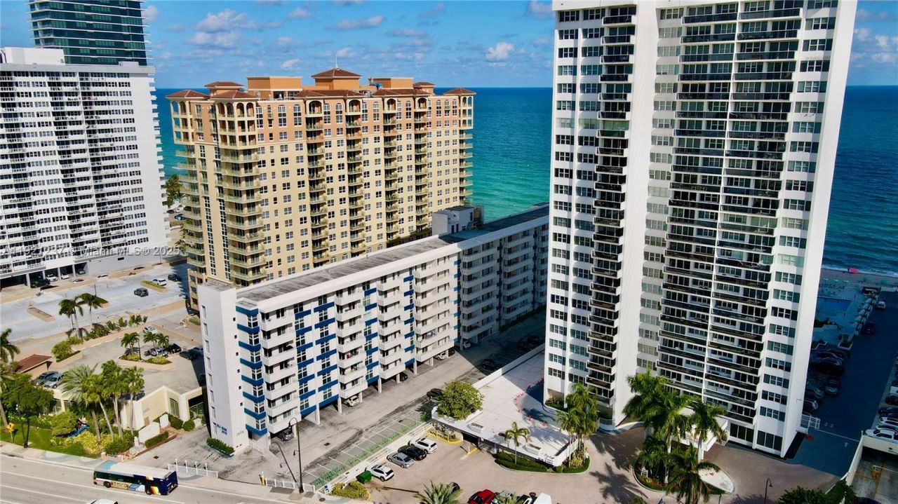 3140 S Ocean Dr, Unit 512, Hallandale Beach, FL 33009 Photo