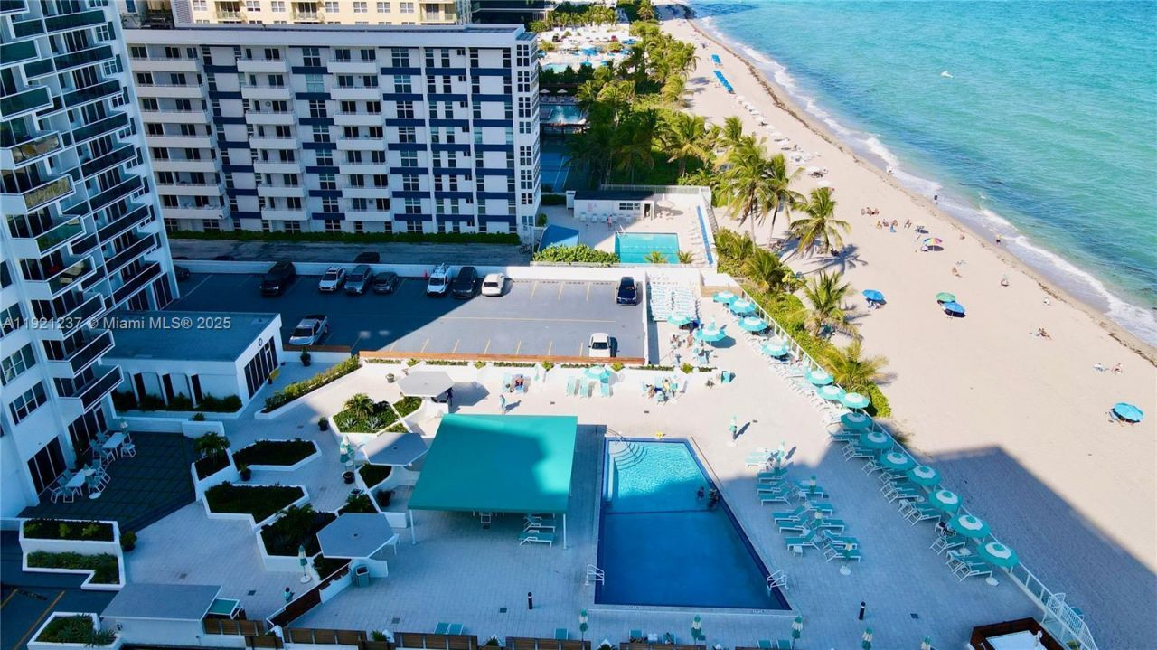 3140 S Ocean Dr, Unit 512, Hallandale Beach, FL 33009 Photo