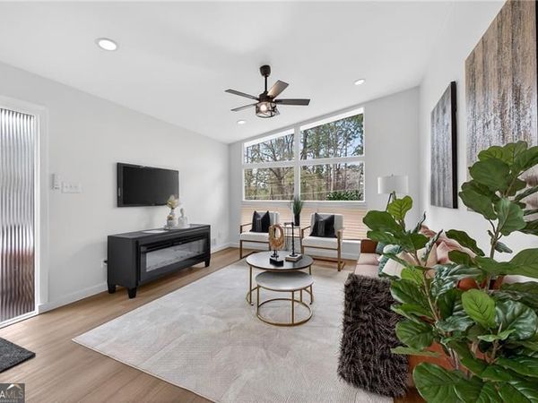 201 Lydia Drive SE, Atlanta, GA 30315