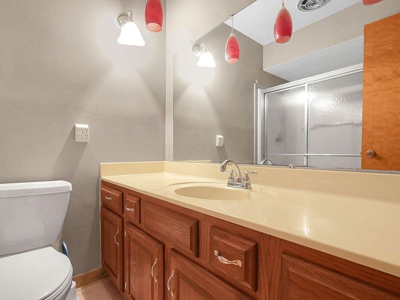 122 Obetz Road, Columbus, OH 43207 Photo 21