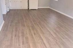 270-276 Shadow Lawn Drive photo 4