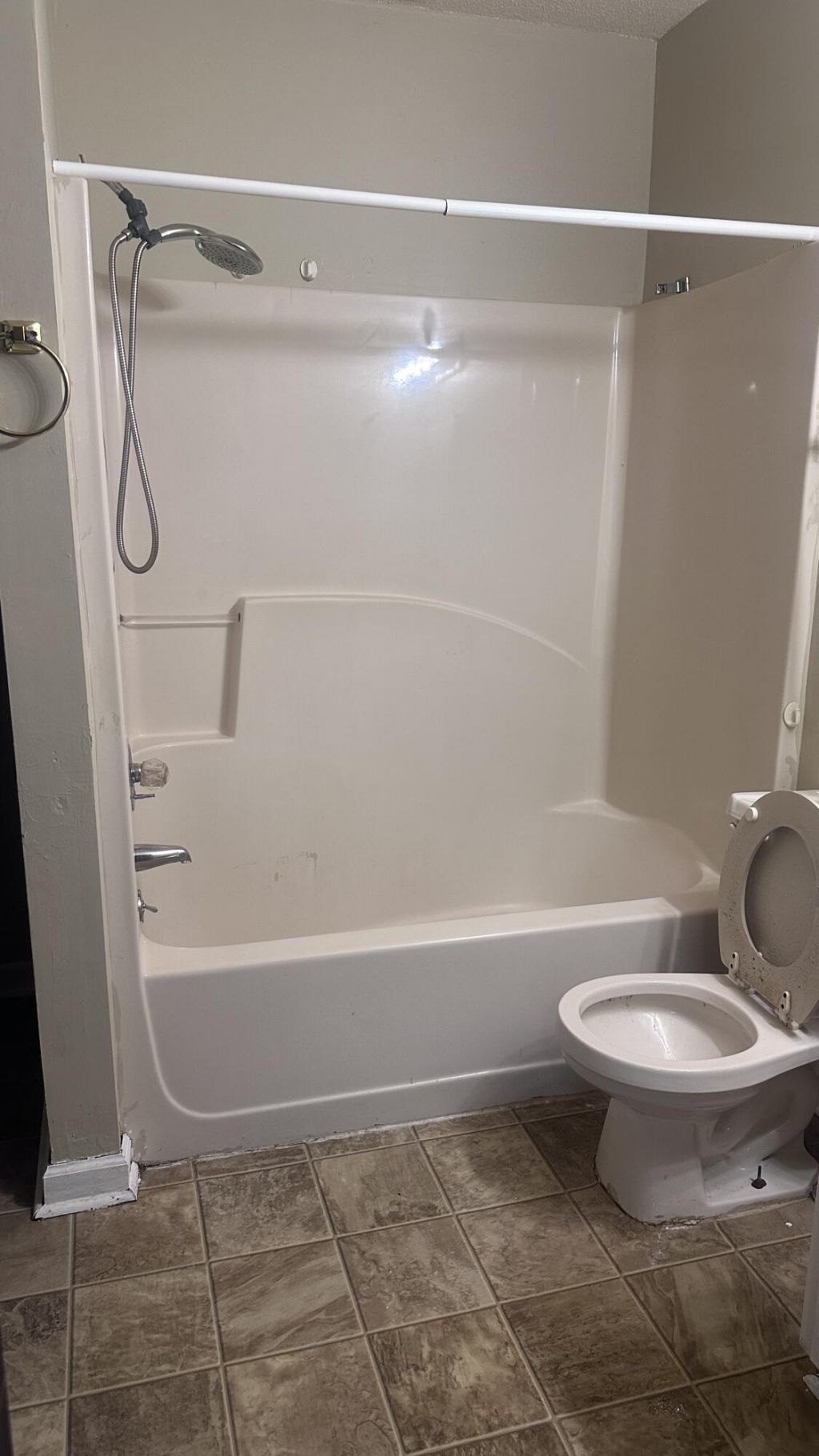 270-276 Shadow Lawn Drive Photo 8