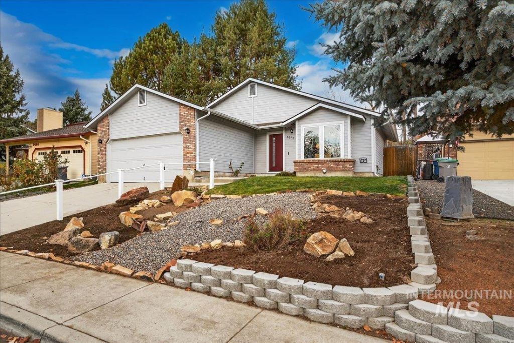 5672 W Drawbridge Dr., Boise, ID 83703 Main Photo