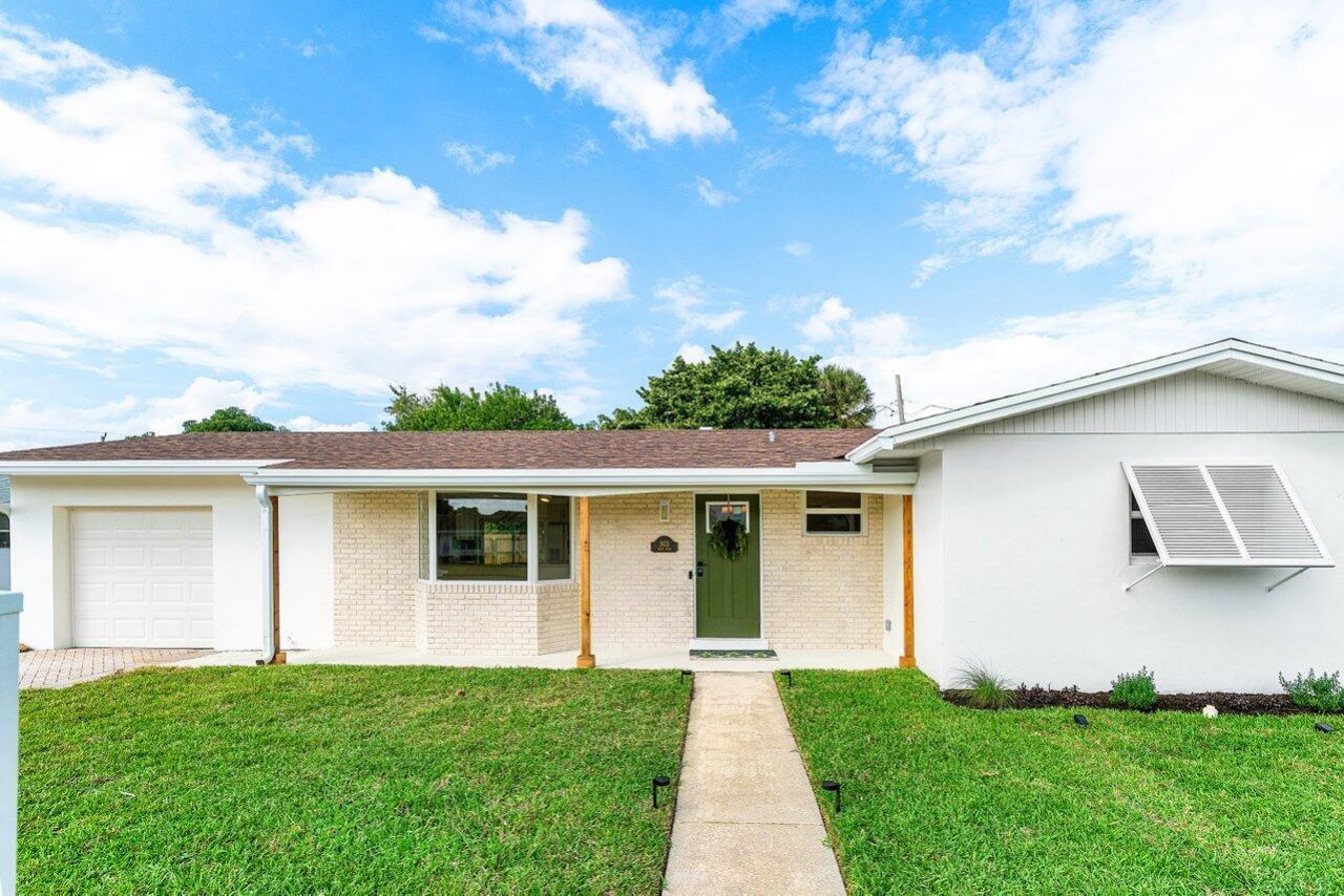 2433 Palm Road, West Palm Beach, FL 33406 Main Photo