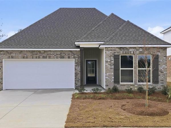 30336 LANCASTER Court, Lacombe, LA 70445