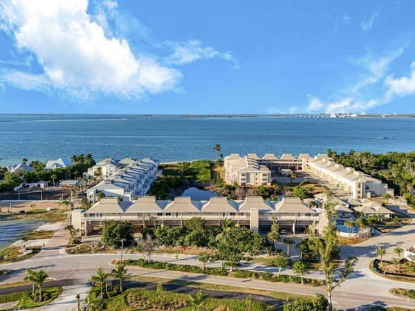 200 Periwinkle, Unit 214, Sanibel, FL 33957