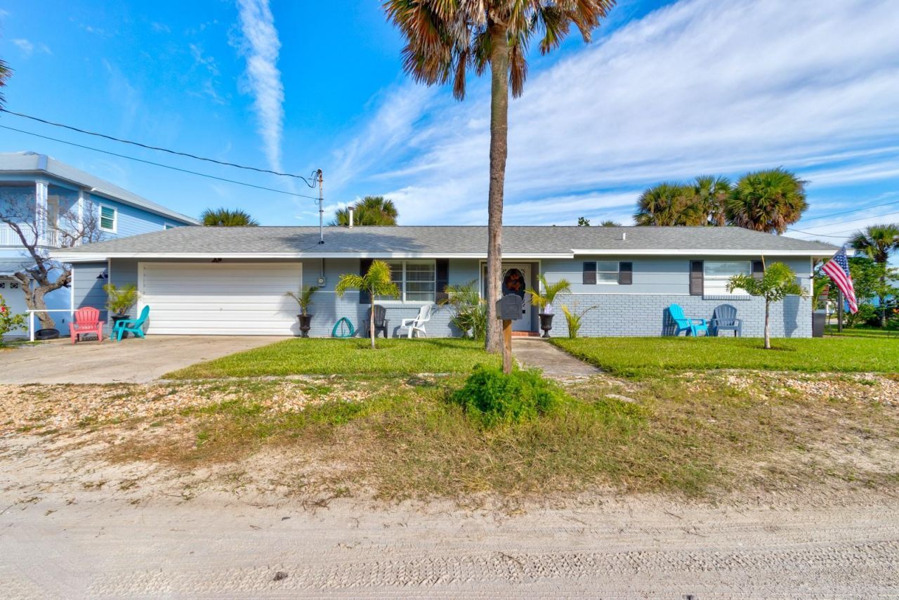 922 Locust Street, New Smyrna Beach, FL 32169 Photo