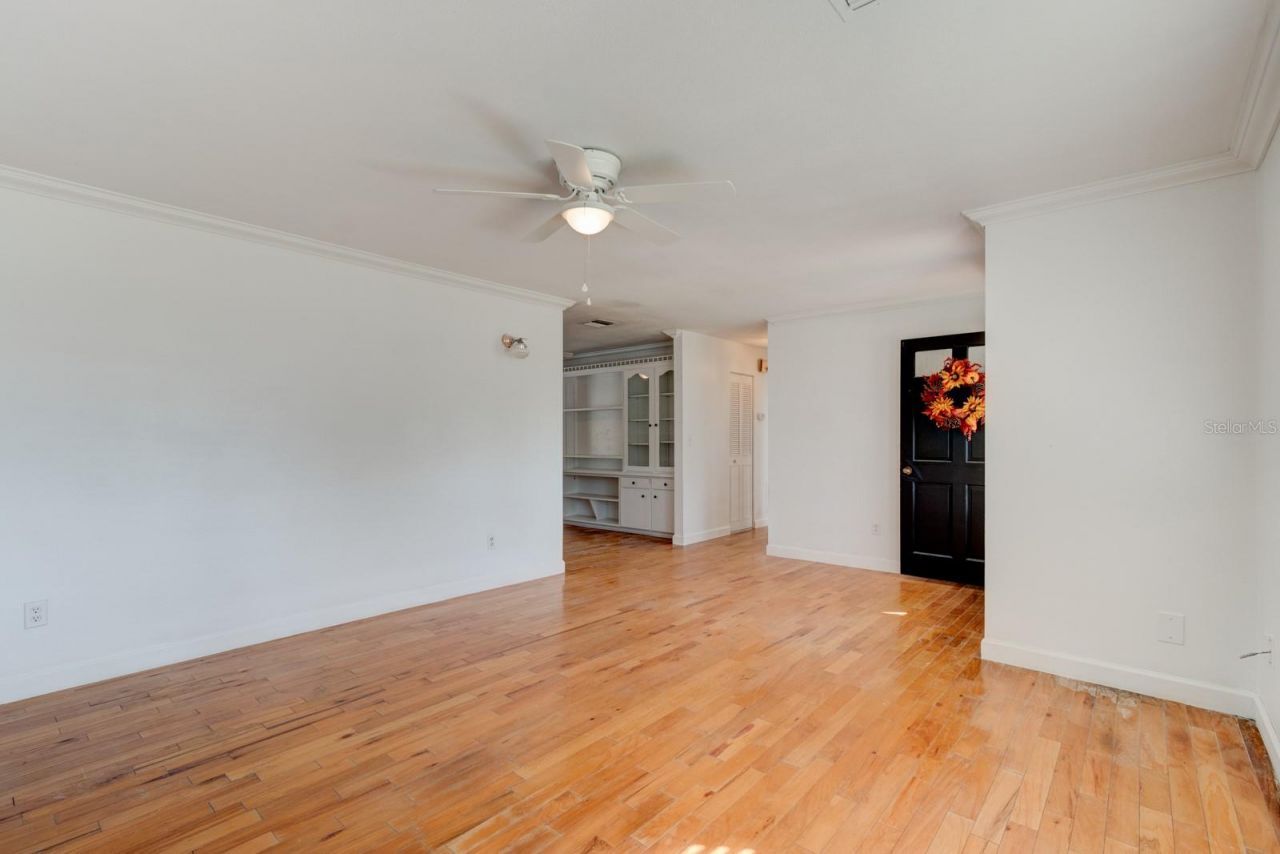 922 Locust Street, New Smyrna Beach, FL 32169 Photo