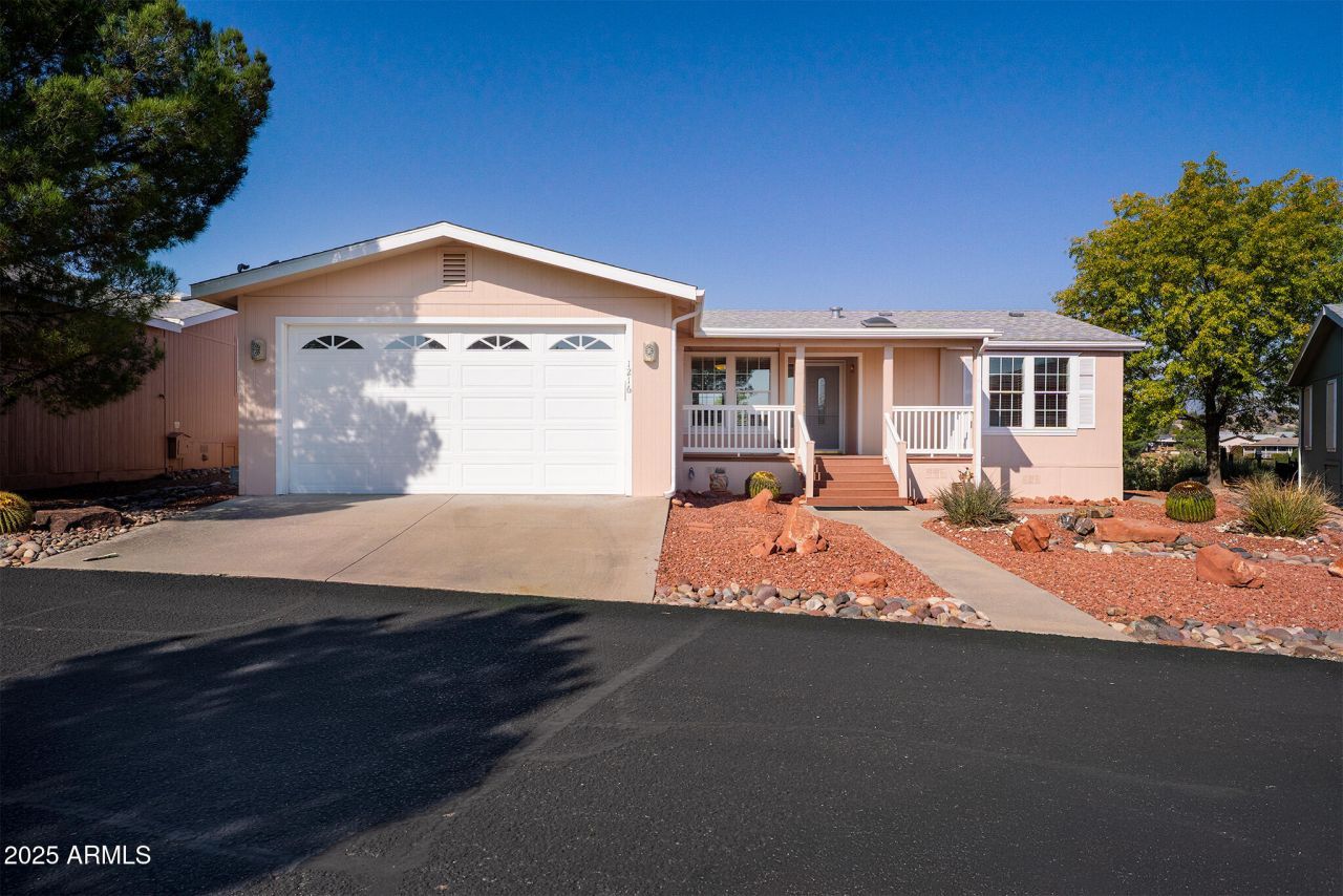 1216 Hogan Drive, Cottonwood, AZ 86326 Main Photo