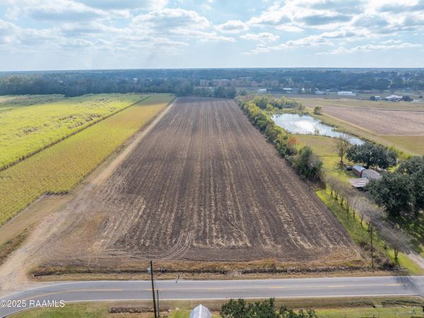 Tbd Ches Courville Road , Breaux Bridge, LA 70517