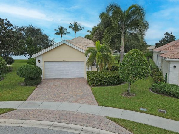 8121 Jolly Harbour Court, Wellington, FL 33414