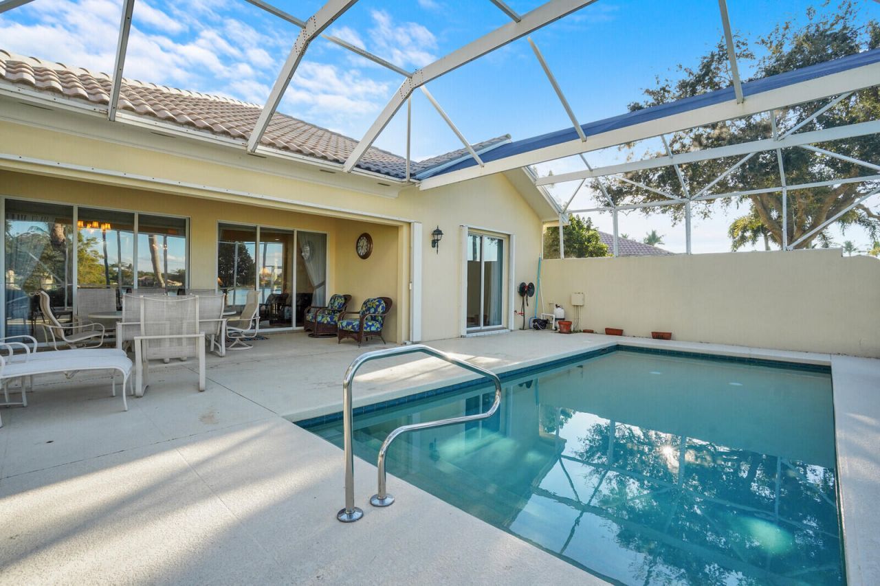 8121 Jolly Harbour Court, Wellington, FL 33414 Photo