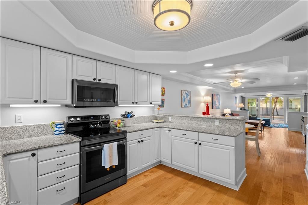 320 14th Ave S, Unit 320C, Naples, FL 34102 Photo