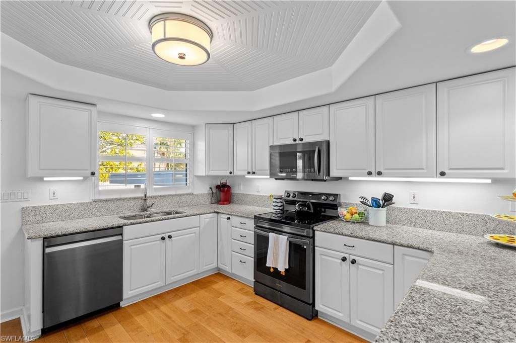 320 14th Ave S, Unit 320C, Naples, FL 34102 Photo