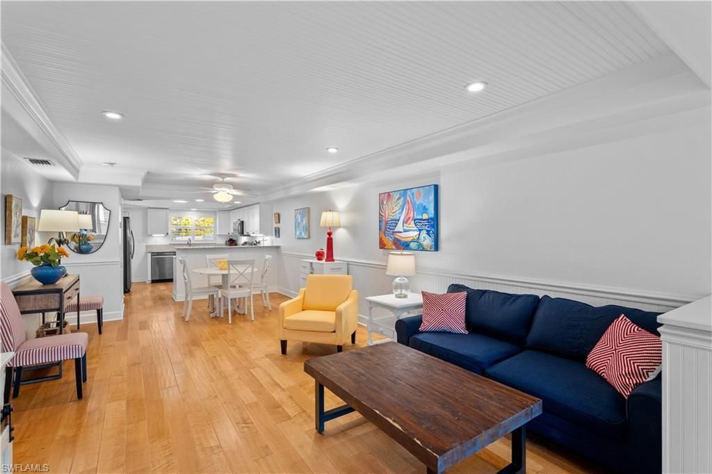 320 14th Ave S, Unit 320C, Naples, FL 34102 Photo