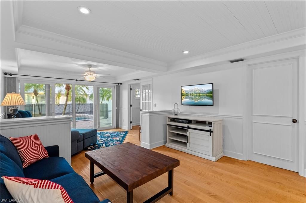 320 14th Ave S, Unit 320C, Naples, FL 34102 Photo