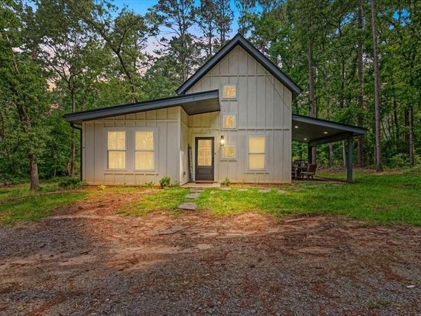 299 Southshore Drive, Lone Star, TX 75668