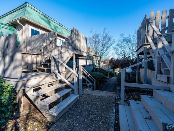 2225 Golf Road, Unit 319, Huntsville, AL 35802