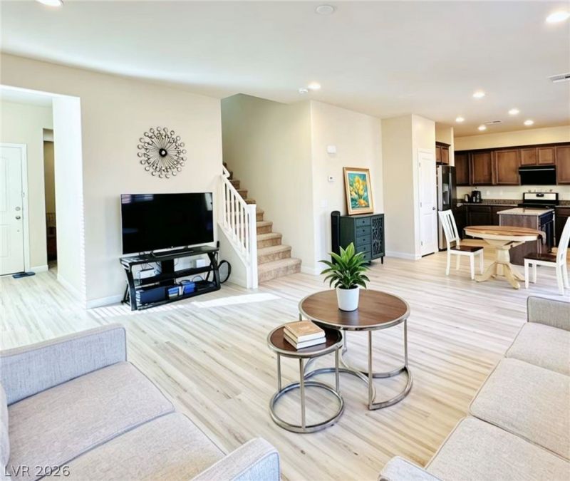 8938 Whitten Park Avenue, Las Vegas, NV 89148 Main Photo