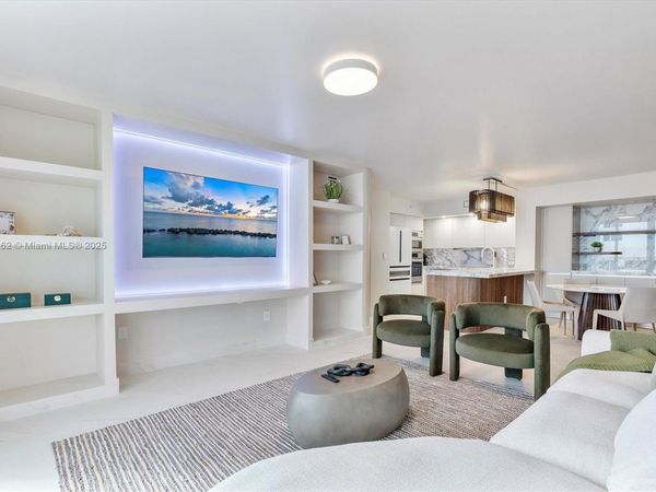 2080 S Ocean Dr, Unit 809, Hallandale Beach, FL 33009