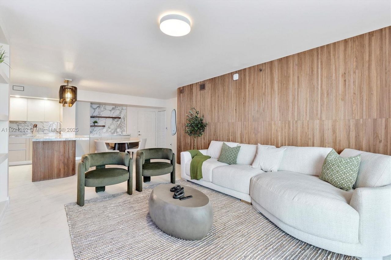 2080 S Ocean Dr, Unit 809, Hallandale Beach, FL 33009 Photo