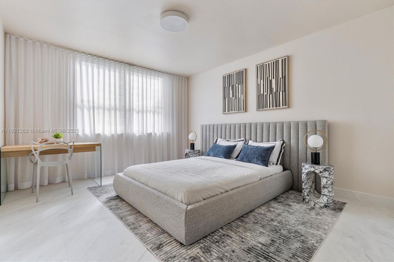 2080 S Ocean Dr, Unit 809, Hallandale Beach, FL 33009 Photo