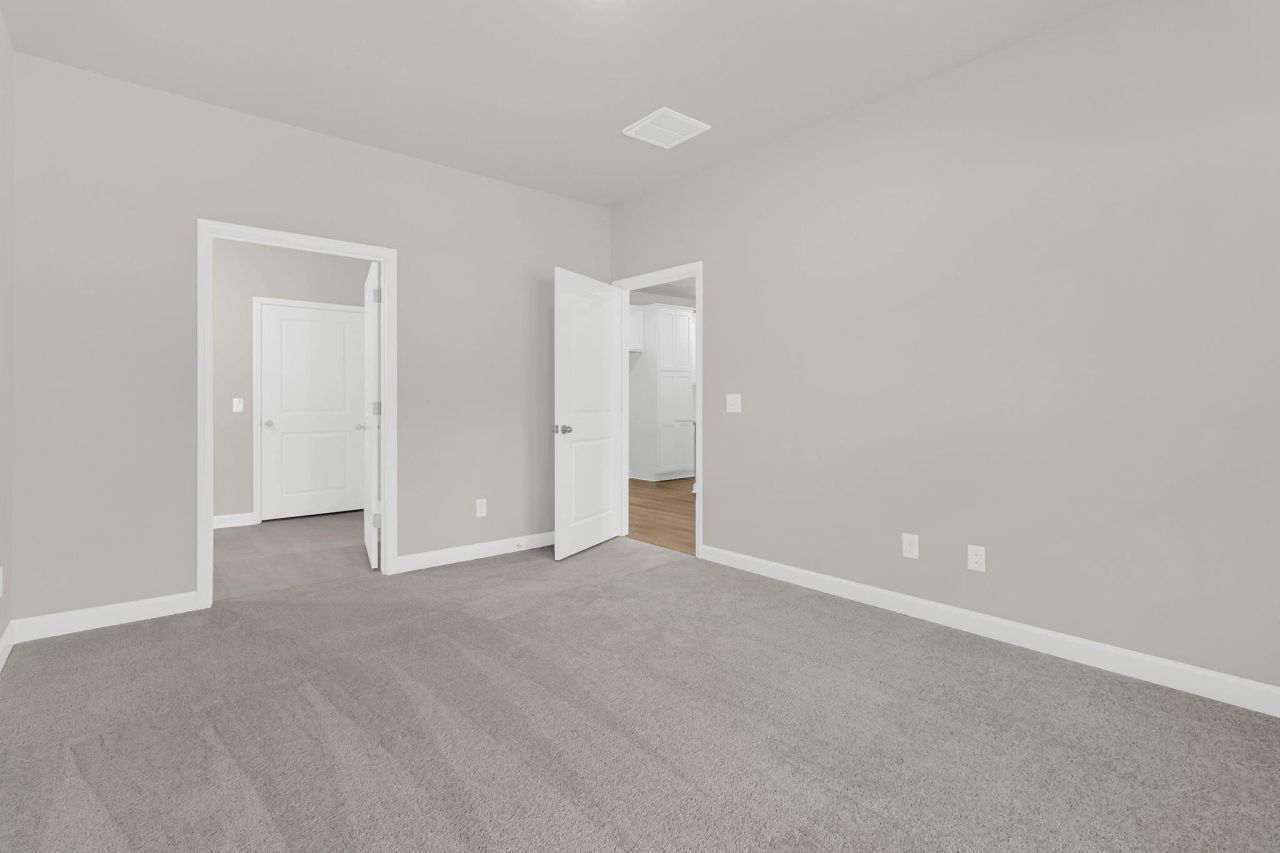 912 Dusk Drive Photo 15