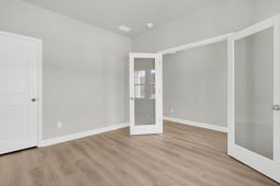 912 Dusk Drive photo 4