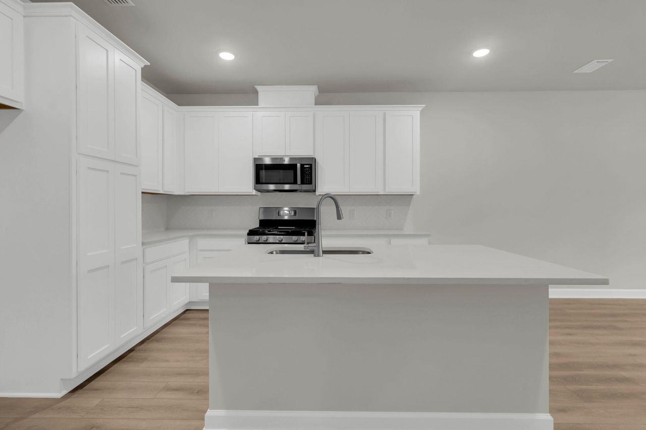 912 Dusk Drive Photo 9