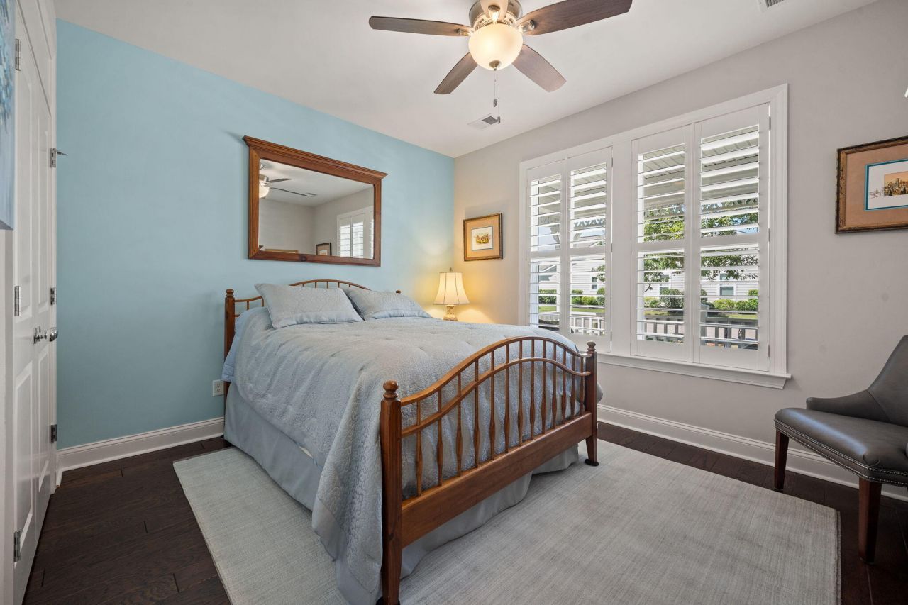 2012 Redback Drive Photo 12