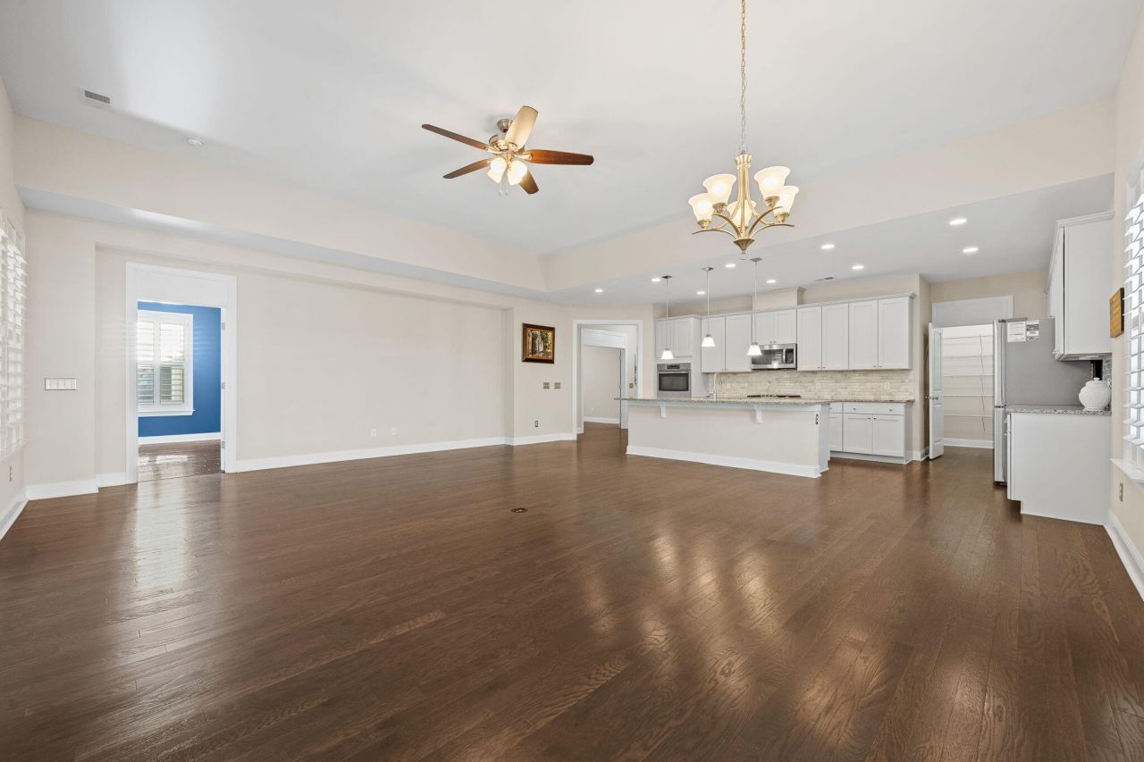 2012 Redback Drive Photo 30