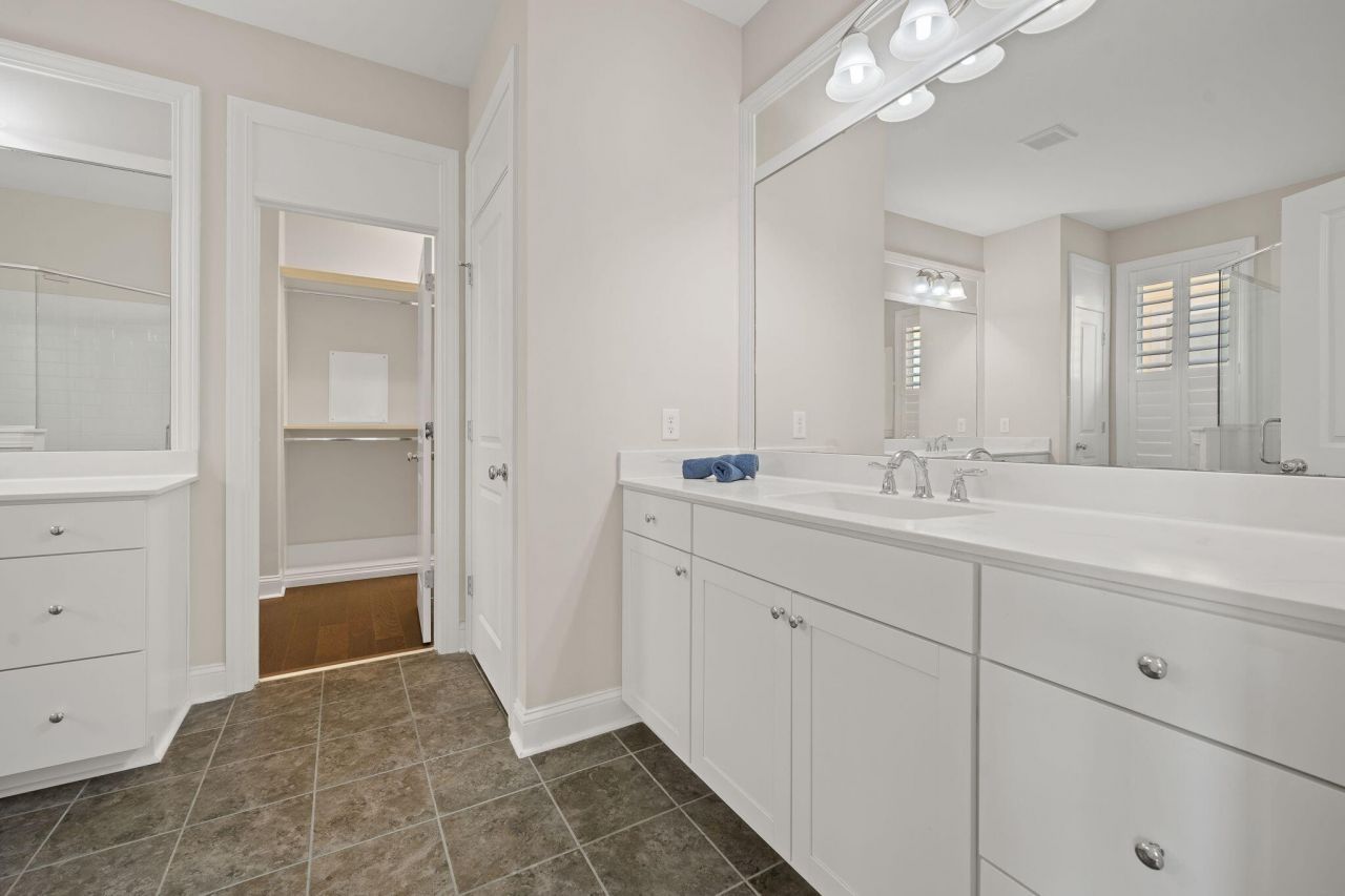 2012 Redback Drive Photo 36