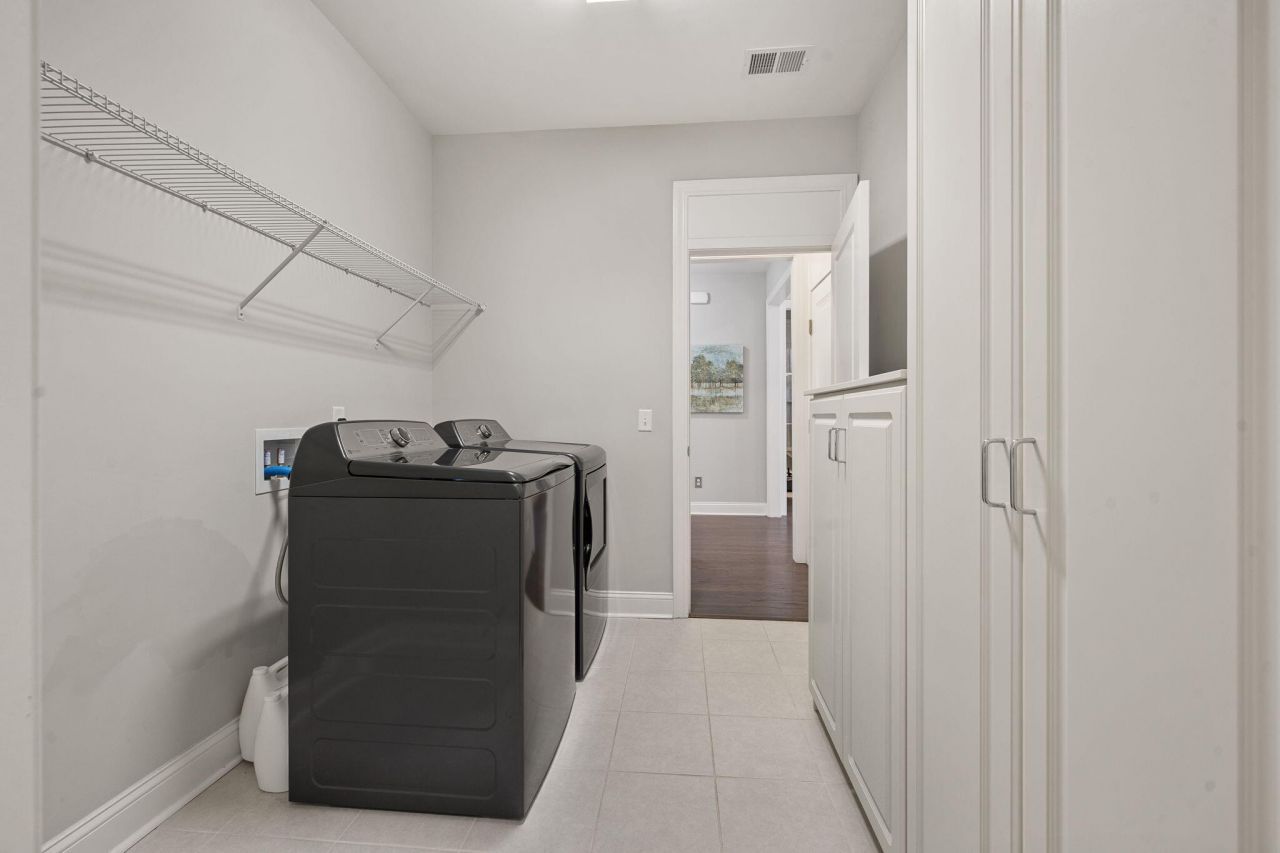 2012 Redback Drive Photo 42