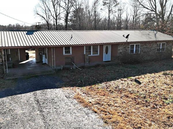 132 Polk Road 36, Hatfield, AR 71945
