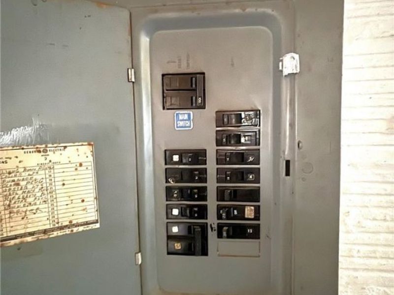 6306 Flowerdale Avenue, Cleveland, OH 44144 Photo 22