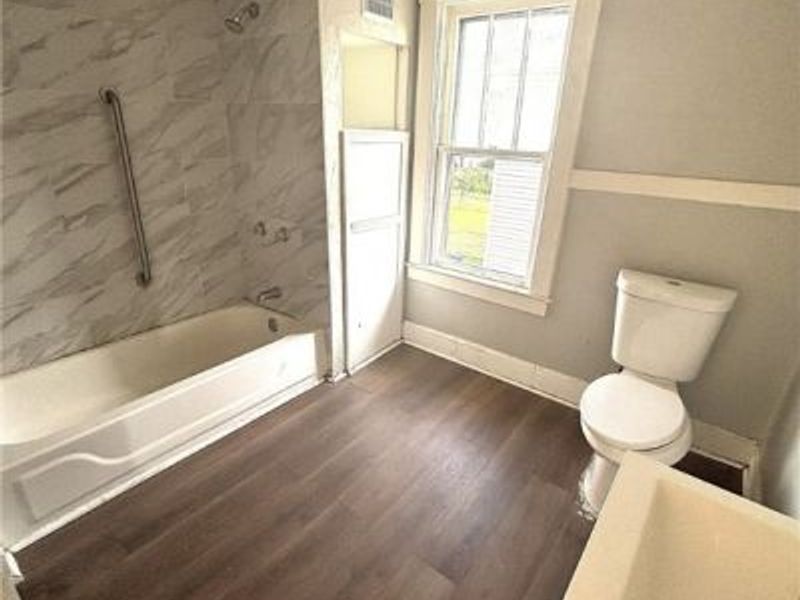 6306 Flowerdale Avenue, Cleveland, OH 44144 Photo 27