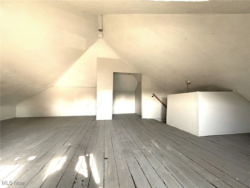 6306 Flowerdale Avenue, Cleveland, OH 44144 Photo 33