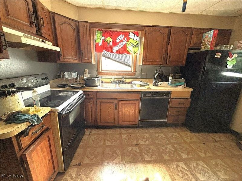 6306 Flowerdale Avenue, Cleveland, OH 44144 Photo 44