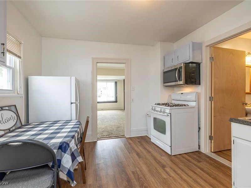 6306 Flowerdale Avenue, Cleveland, OH 44144 Photo 5