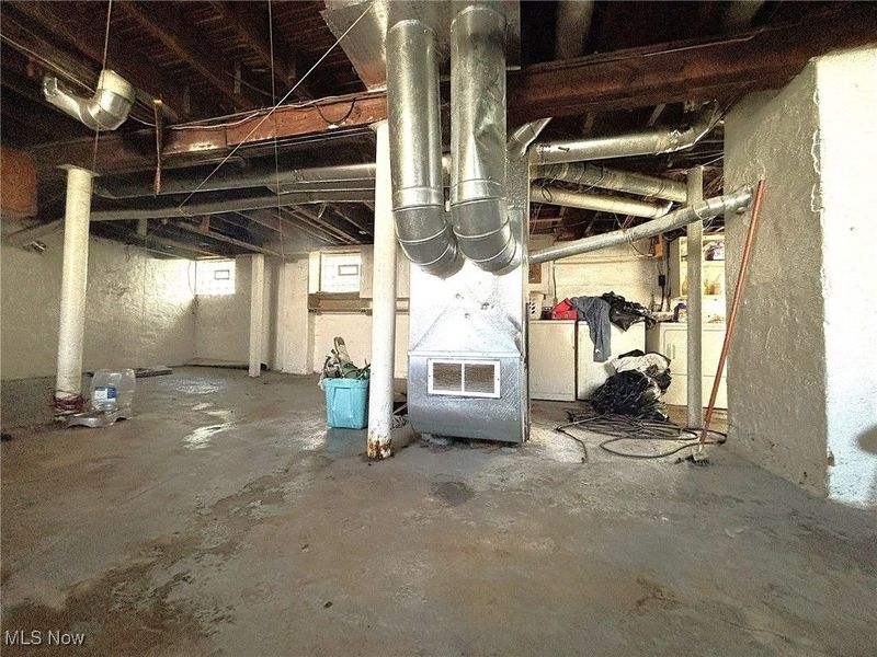 6306 Flowerdale Avenue, Cleveland, OH 44144 Photo 50