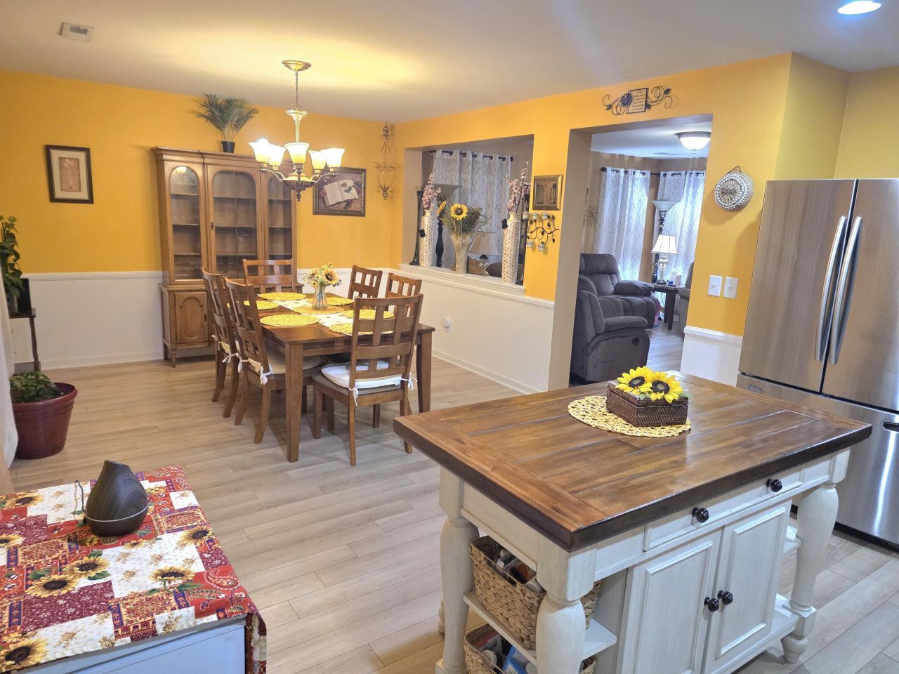 8896 Arbor Glen Drive Photo 4