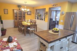 8896 Arbor Glen Drive photo 4