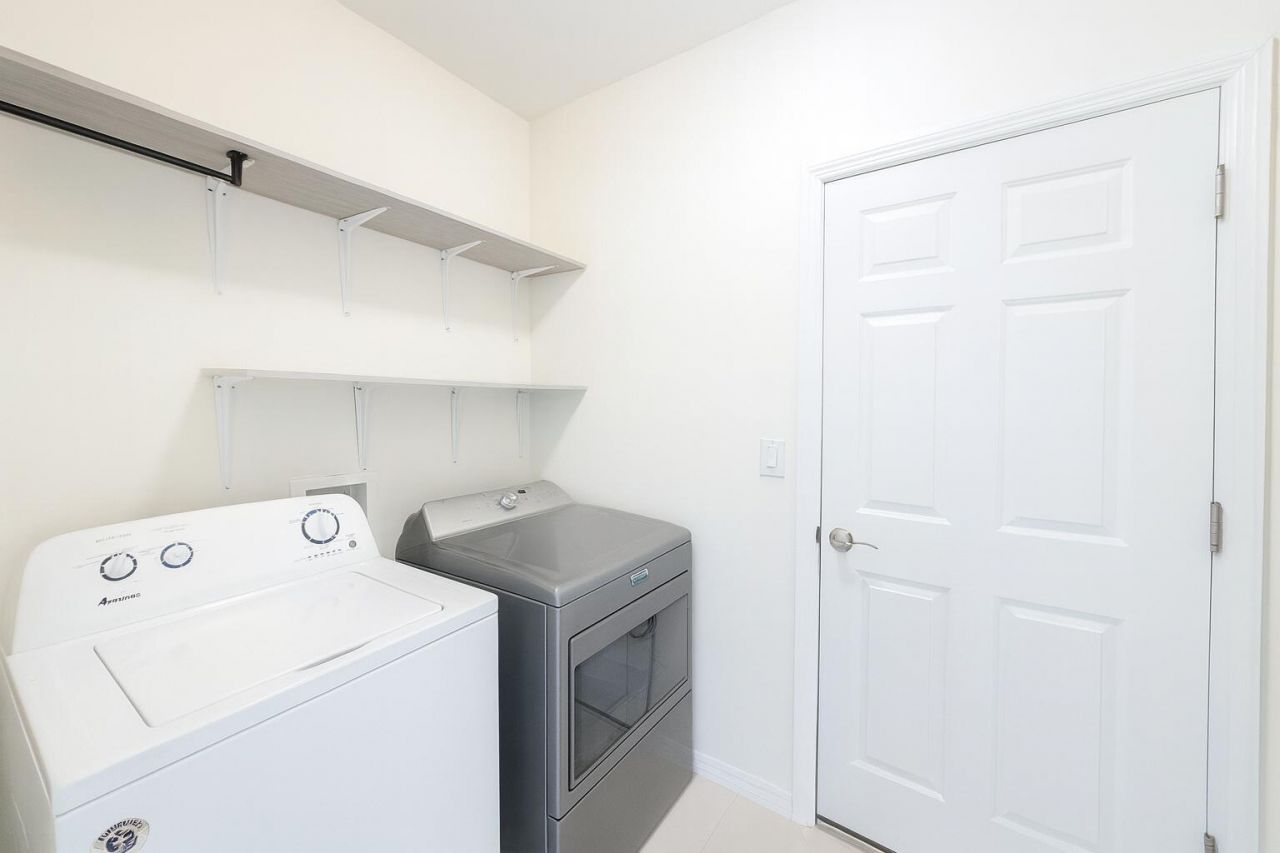 2220 NE 5th Avenue, Cape Coral, FL 33909 Photo