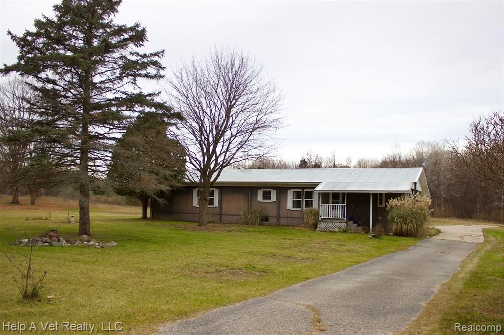 4556 E Free Soil Road, Freesoil Township, MI 49411 Main Photo