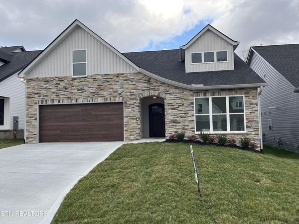3466 Sparks Scenic Way, Knoxville, TN 37931
