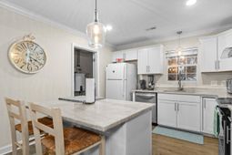 1120 Seaside Lane photo 4